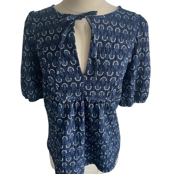 LOFT top navy blue short sleeve Small v neck tie - Picture 1 of 10